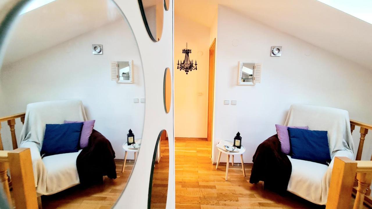 Villa Sunshine Pula Exteriör bild